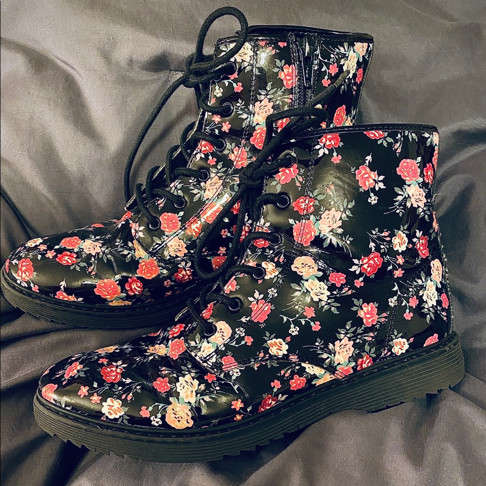 Floral combat boots